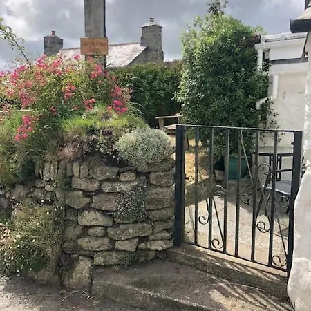Cosy Real Fire Nearby Pub Garden Parking * Altarnun